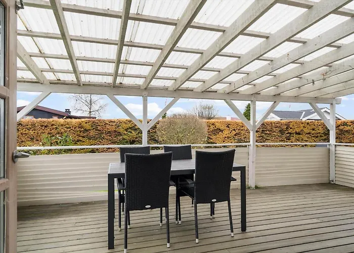 Sj275-hejls-laerkevej-1 * Hejls